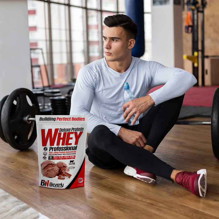 Beverly Nutrition Deluxe Whey – Erdbeere – 500 g